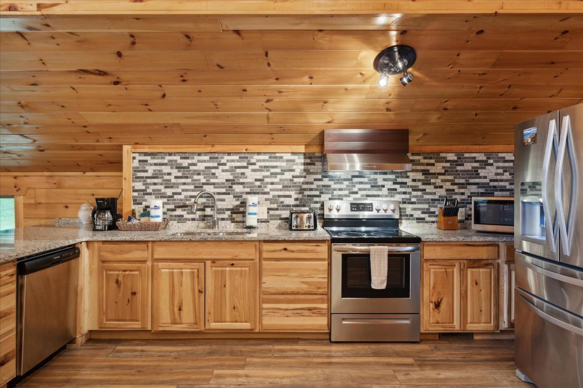 Hot Tub Fire Pit Game Room Theater Easy Access Sleeps 12 - Black Bear Lodge Pigeon Forge Buitenkant foto